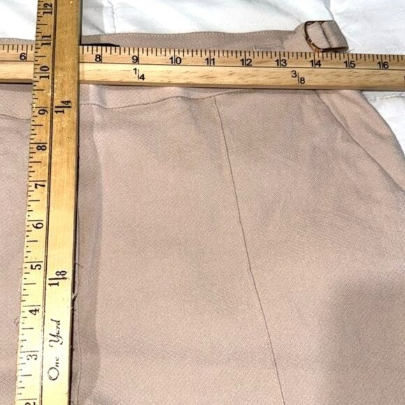 Ellen Tracy Womens Beige Slim Fit Trousers US L - Picture 9 of 9